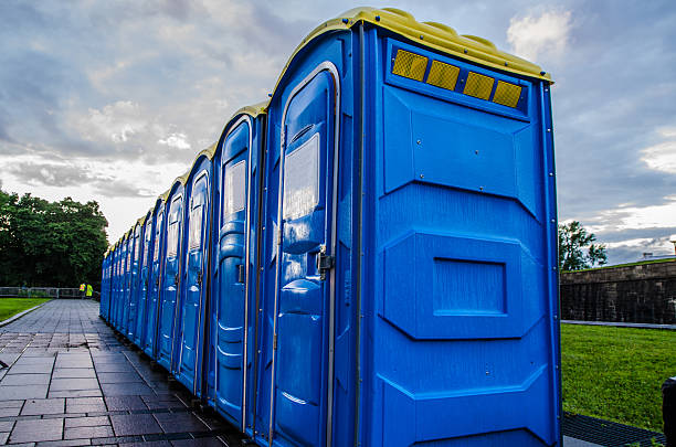 Portable Toilet Options We Offer in Edgemont Park, MI